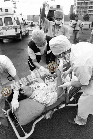 ��خ�^(q��)�e�����а���ȼ�¼�������Ԯ������120���ӓ��ȡ����ߡ�